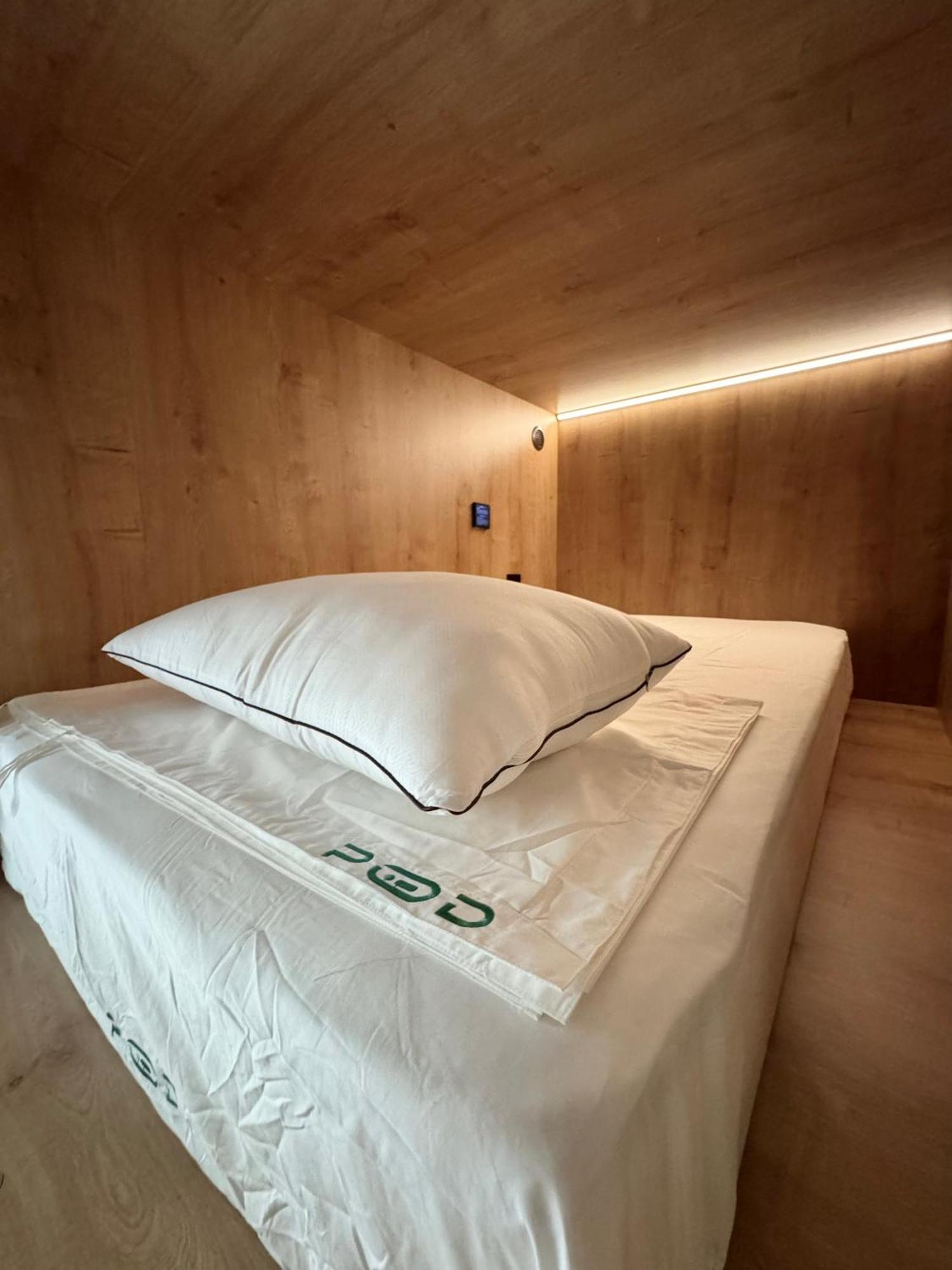 The Pod Village Ostello *